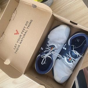 VivoBarefoot Womens Shoes Size 8 (39EU)